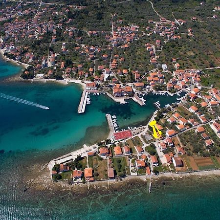 "Babs Swiss" Am Meer Poljana  Exteriör bild